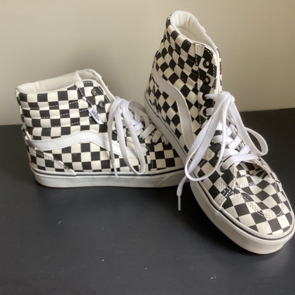 Vans Black and White Checkerboard High Top Shoes Ladies Size 9.5 or Men 8 - Picture 1 of 7